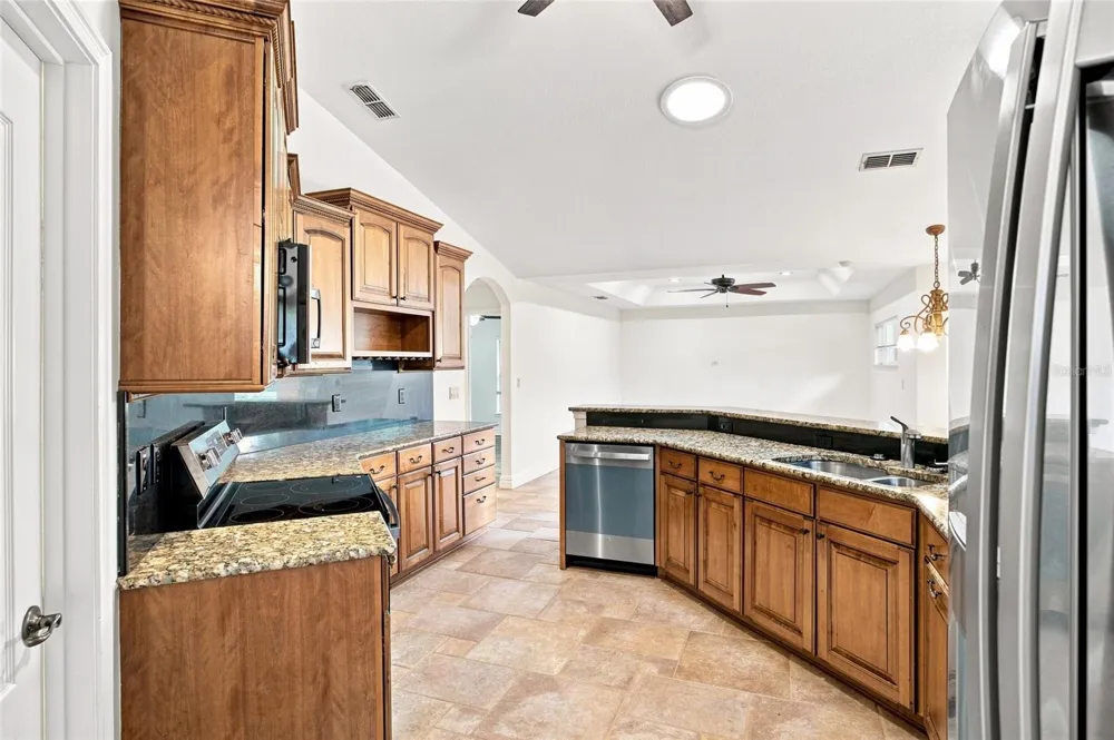 10040 SE 42ND COURT Belleview, FL 34420