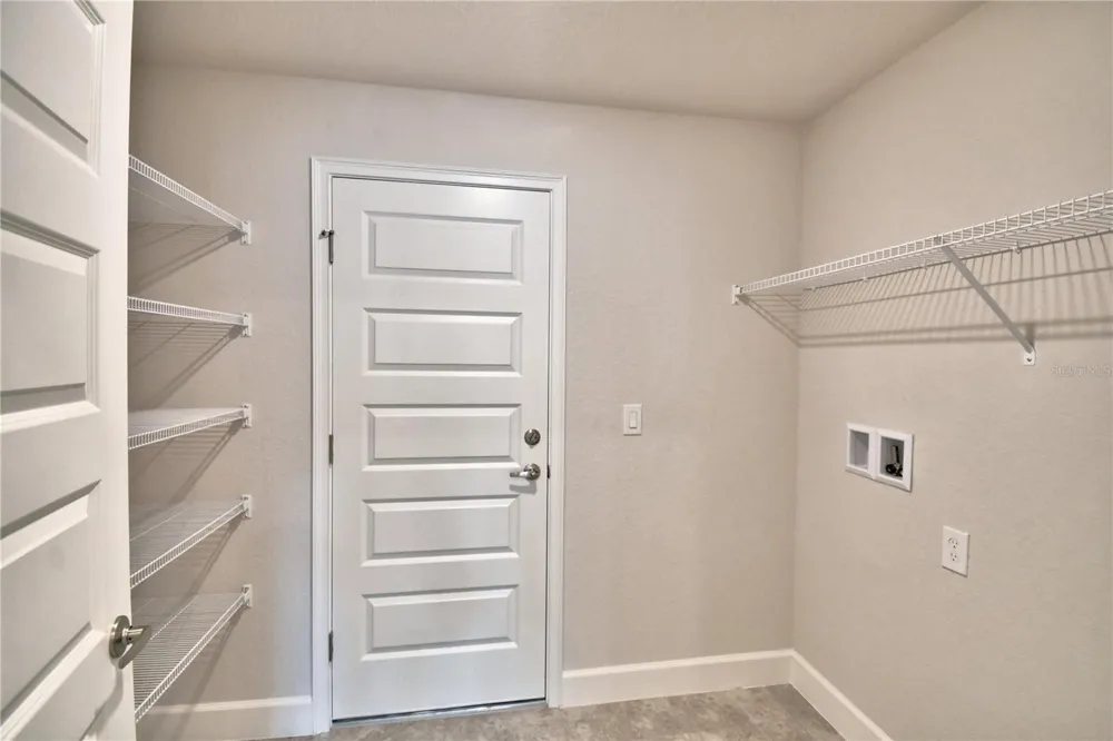 4641 CALAMINT LANE Auburndale, FL 33823