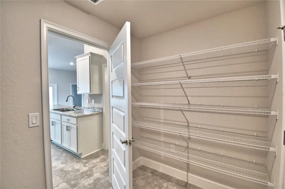 4641 CALAMINT LANE Auburndale, FL 33823