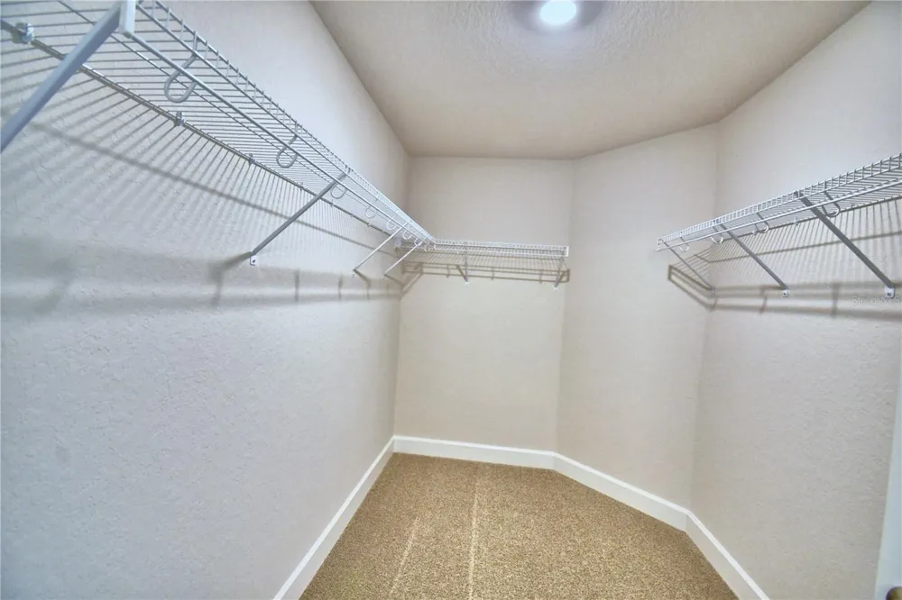 4641 CALAMINT LANE Auburndale, FL 33823