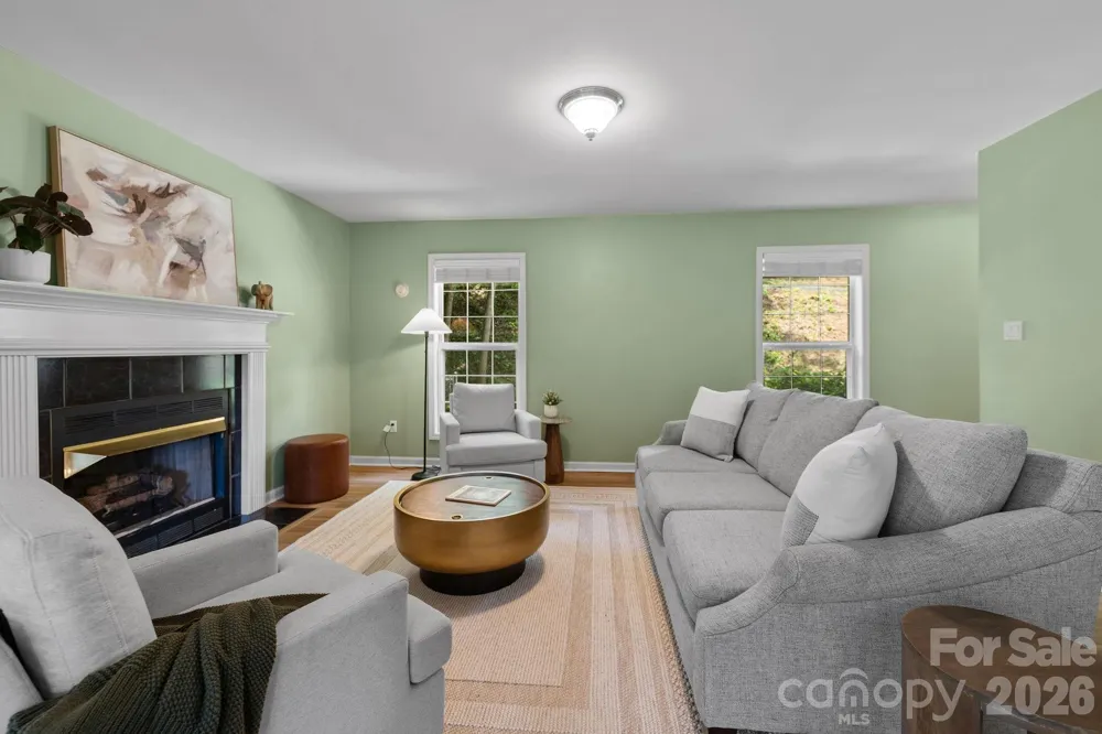 1 Pickwick Road Asheville, NC 28803