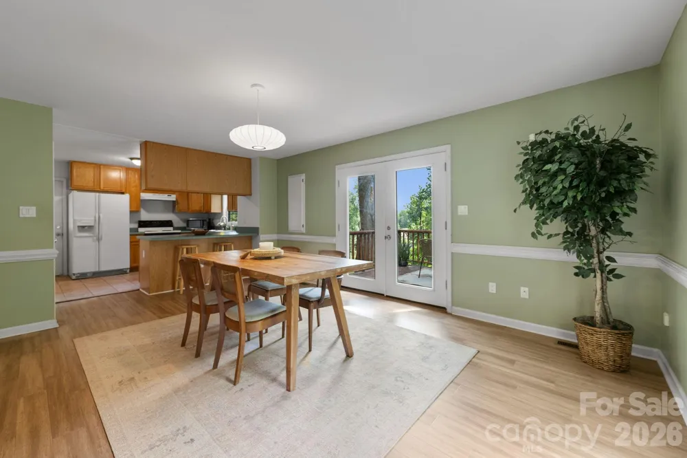1 Pickwick Road Asheville, NC 28803