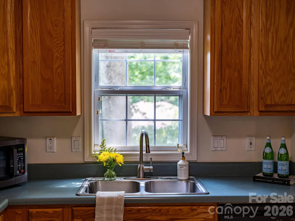 1 Pickwick Road Asheville, NC 28803