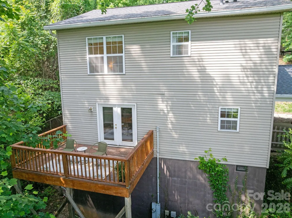 1 Pickwick Road Asheville, NC 28803