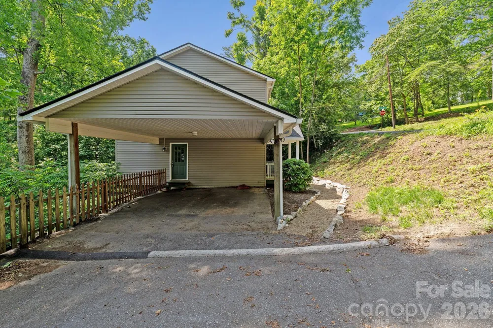1 Pickwick Road Asheville, NC 28803
