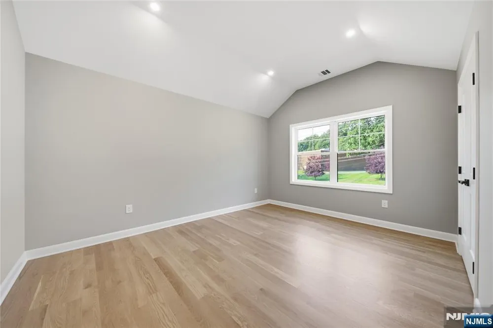 182 W Grand Avenue Park Ridge, NJ 07656