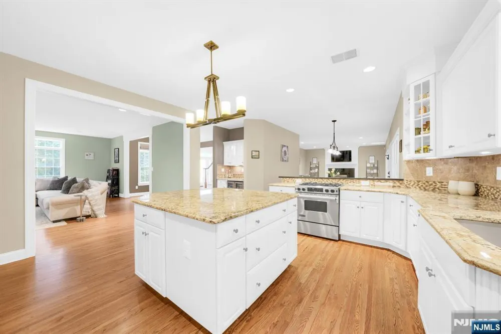189 Western Avenue Morris Township, NJ 07960