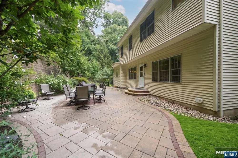 189 Western Avenue Morris Township, NJ 07960