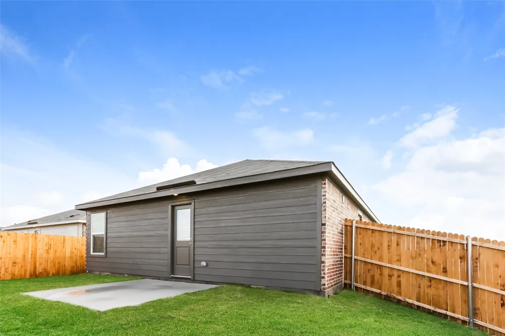 15200 Grappling Irons Lane Haslet, TX 76052