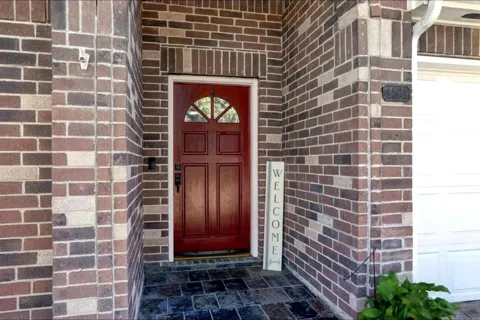 4508 Stonebridge Drive