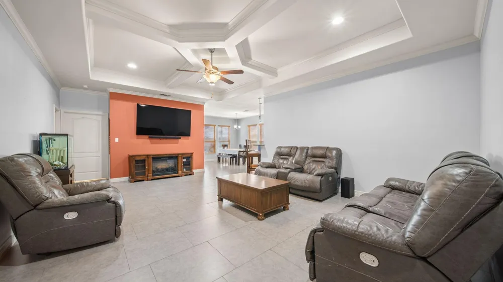 121 Alydar Drive Victoria, TX 77901