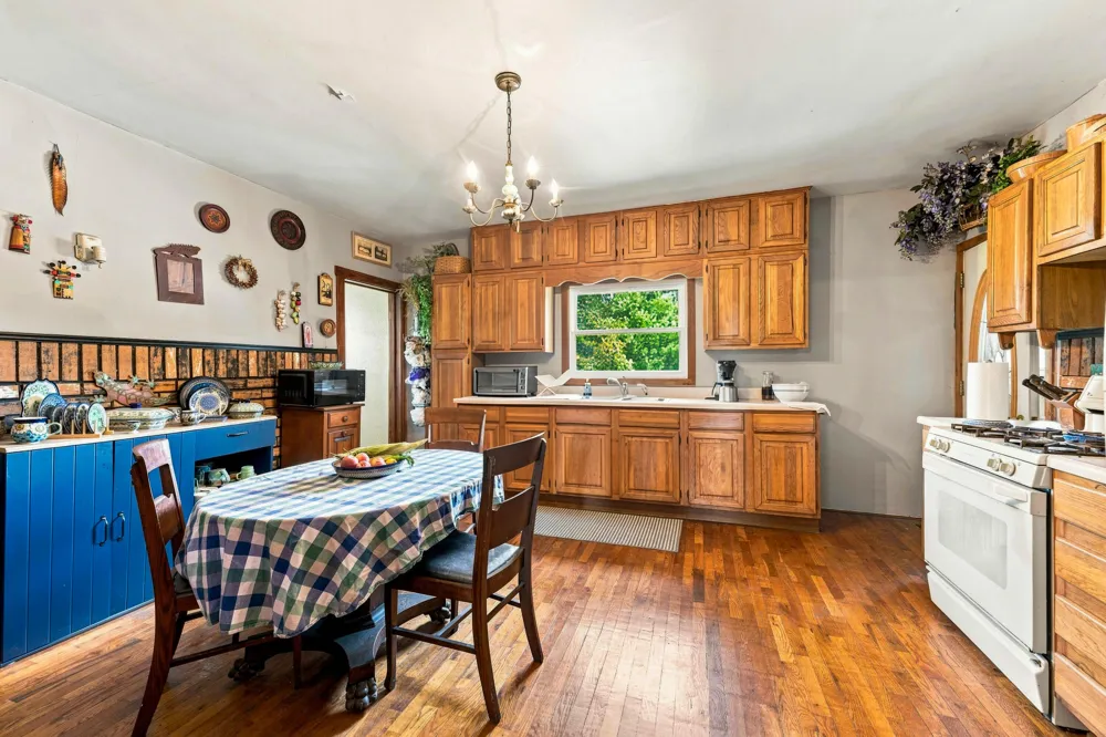 714 Kosmerick Road Bronson, MI 49028