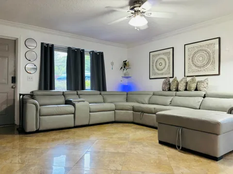 3101 FLORIDA BOULEVARD #1