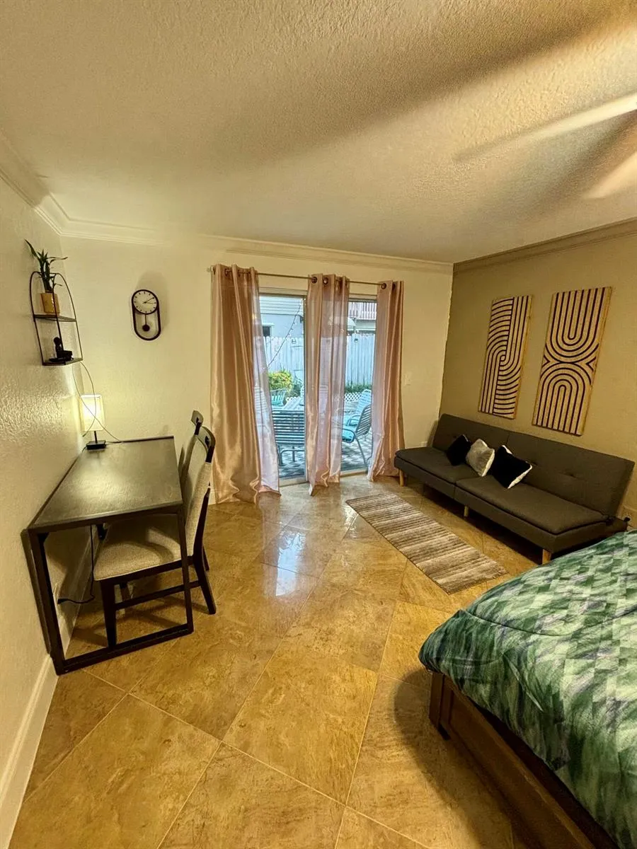 3101 FLORIDA BOULEVARD #1 Delray Beach, FL 33483