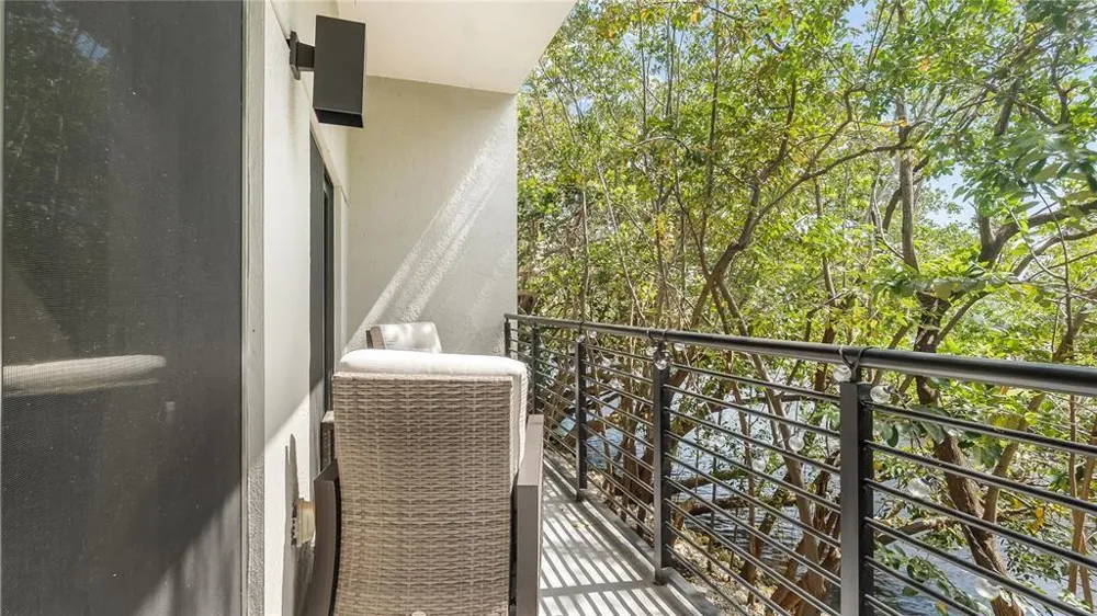 462 SE 1ST CIRCLE Pompano Beach, FL 33060