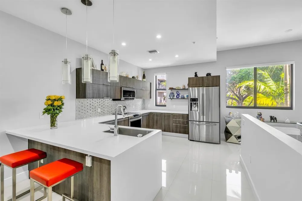 462 SE 1ST CIRCLE Pompano Beach, FL 33060