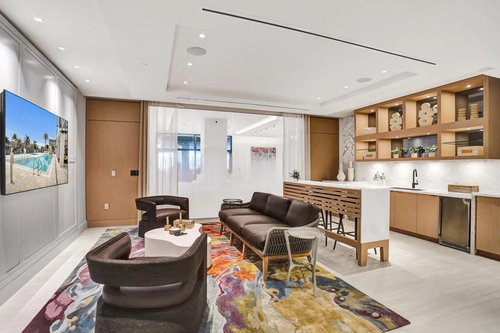305 Briny Avenue #PH905 Pompano Beach, FL 33062