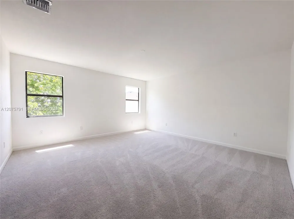 13020 SW 221st St Goulds, FL 33170