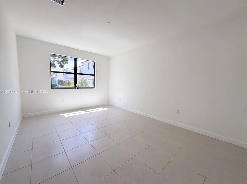 13020 SW 221st St Goulds, FL 33170