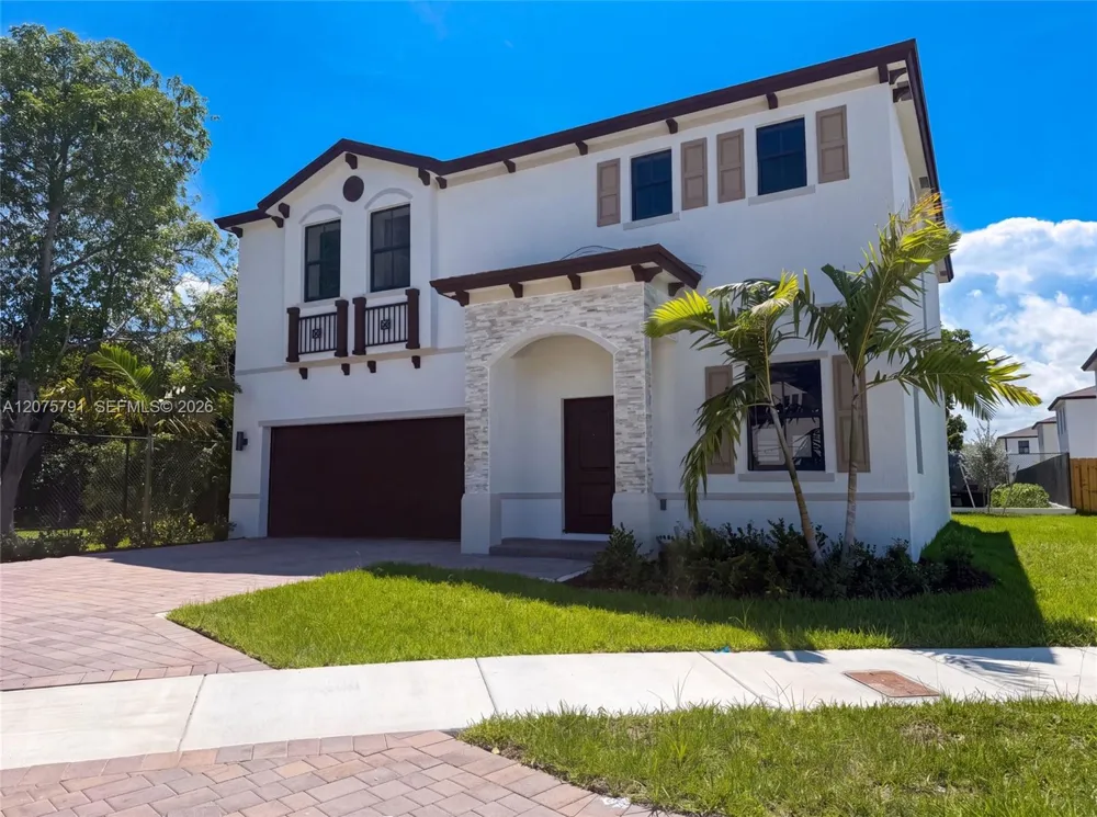13020 SW 221st St Goulds, FL 33170