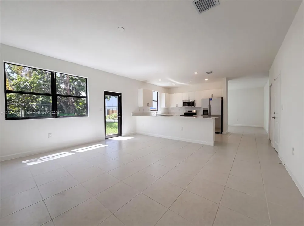 13020 SW 221st St Goulds, FL 33170