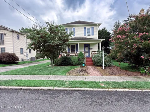 15 Elm Avenue