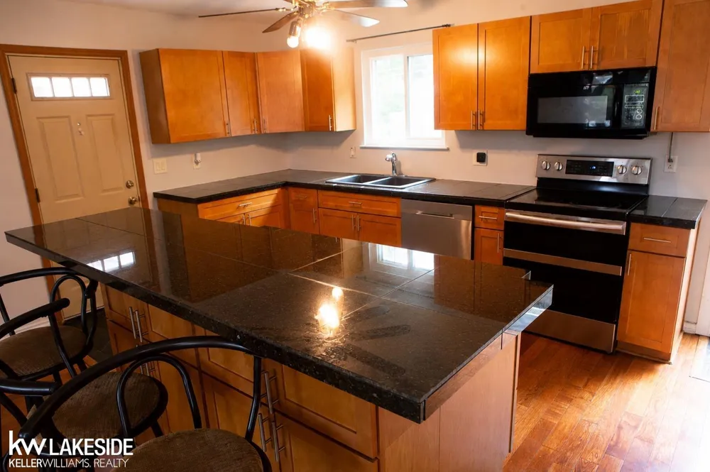 14544 Debbie Drive Sterling Heights City, MI 48313