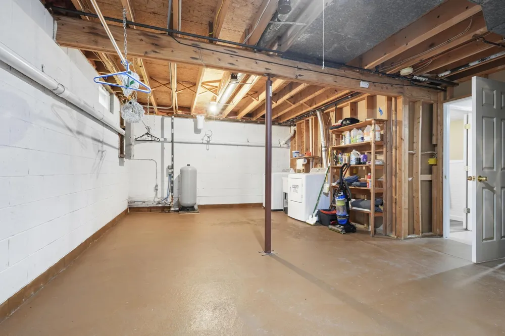 330 Rasho Road East Bay Township, MI 49696