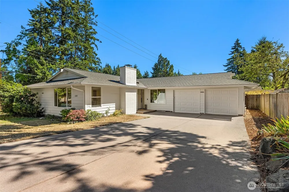 22005 78th Place W Edmonds, WA 98026