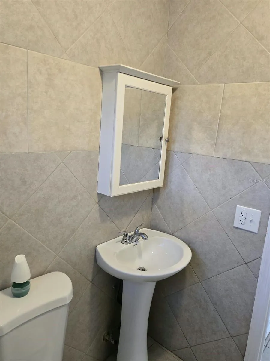 5772 94TH AVENUE Pinellas Park, FL 33782