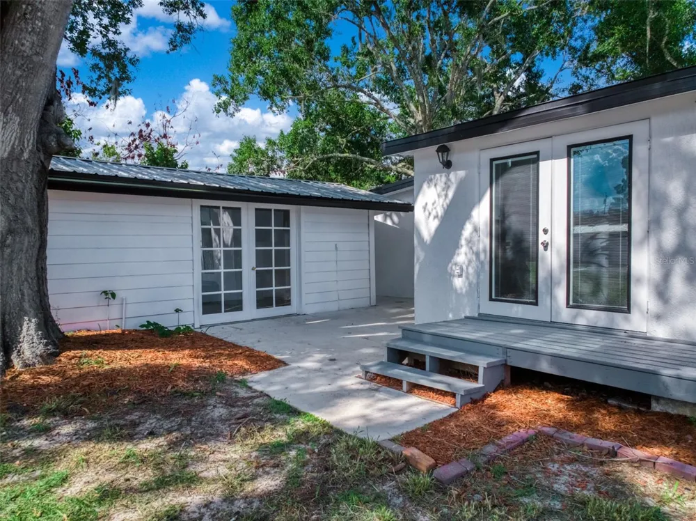 207 BROOKS ROAD Frostproof, FL 33843