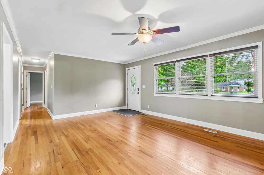 52 Dawn Drive Franklin, IN 46131