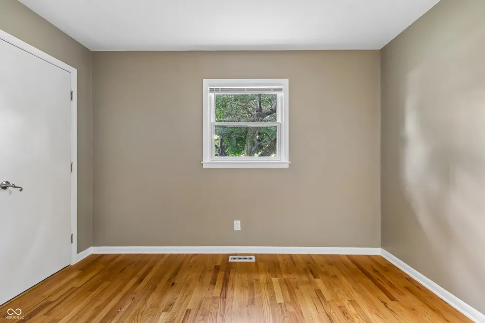 52 Dawn Drive Franklin, IN 46131