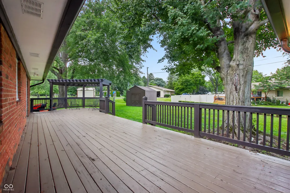 52 Dawn Drive Franklin, IN 46131