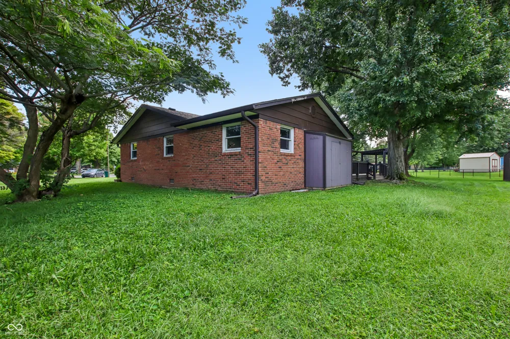 52 Dawn Drive Franklin, IN 46131
