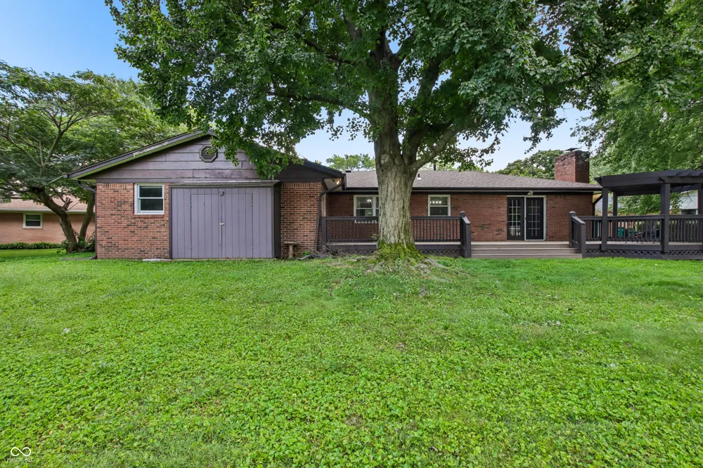 52 Dawn Drive Franklin, IN 46131