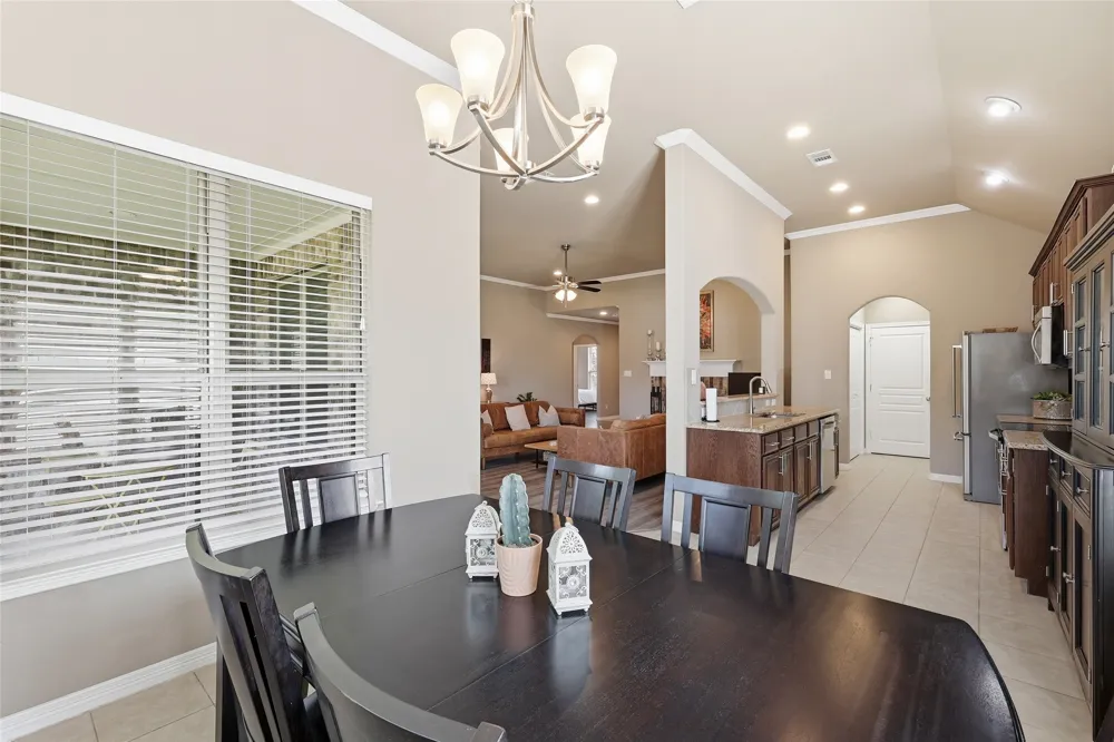 4908 Lake Park Drive Sanger, TX 76266