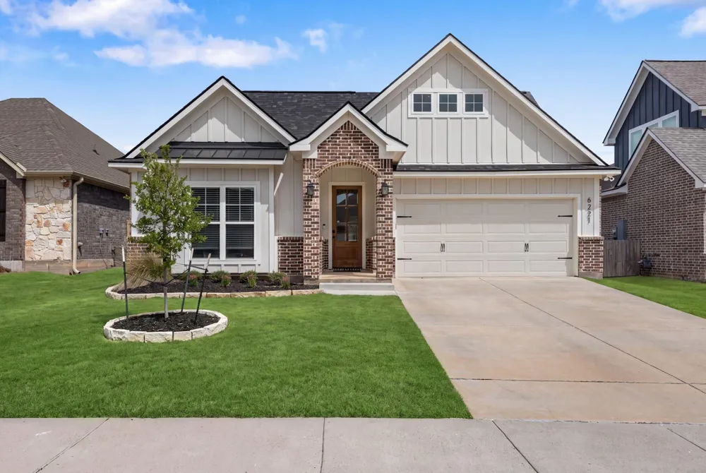 6221 Wilkesboro Drive College Station, TX 77845
