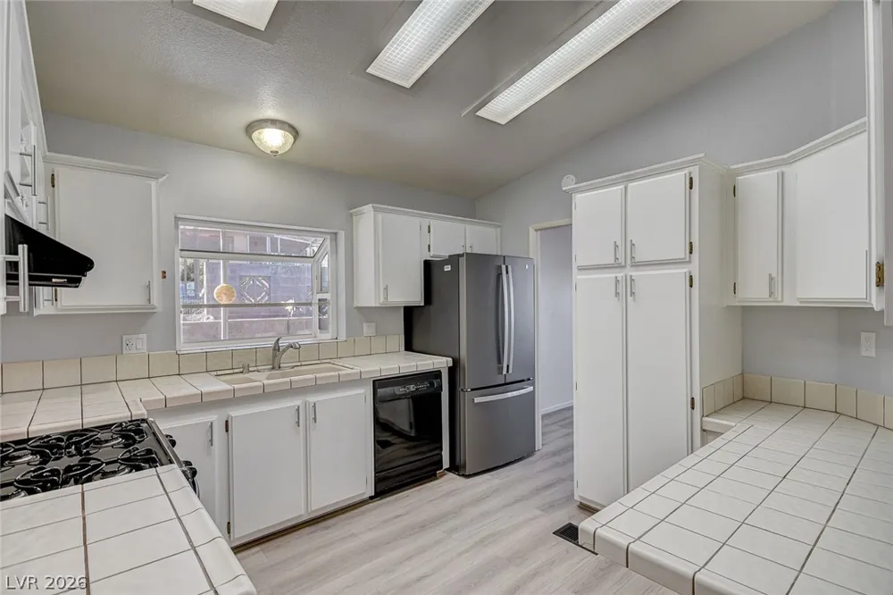 492 Lake Erie Lane Boulder City, NV 89005