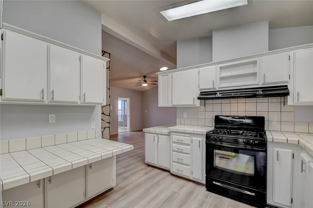 492 Lake Erie Lane Boulder City, NV 89005