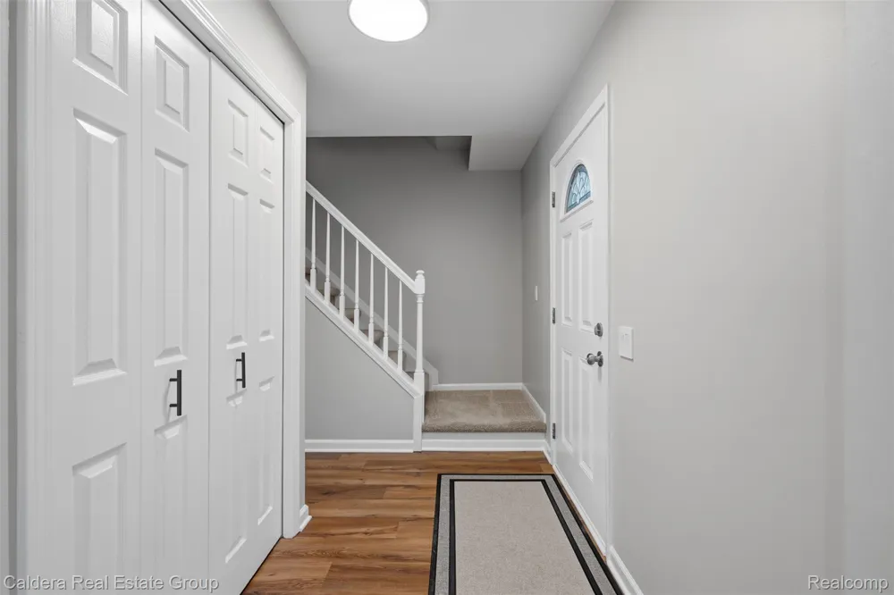 1753 Dawncrest Drive West Bloomfield Charter Township, MI 48324