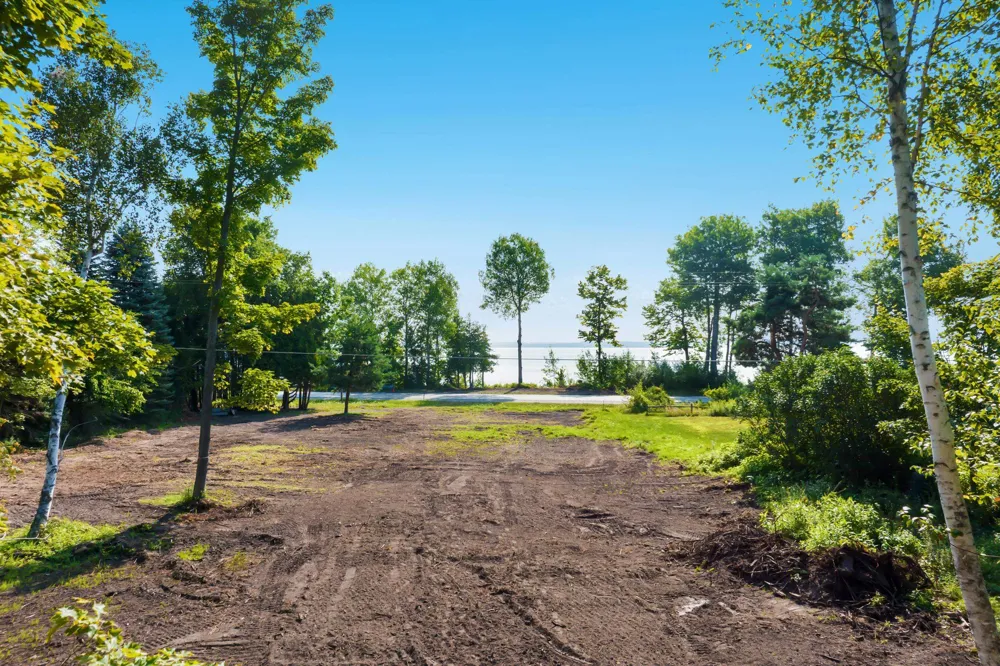 4800 S West Bay Shore Drive Bingham Township, MI 49682