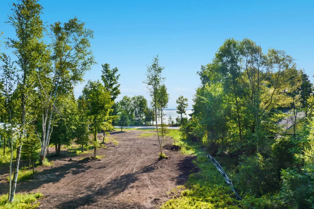 4800 S West Bay Shore Drive Bingham Township, MI 49682