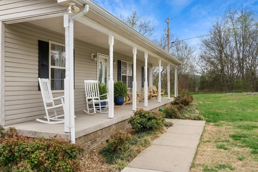 15541 Cainsville Rd Milton, TN 37118