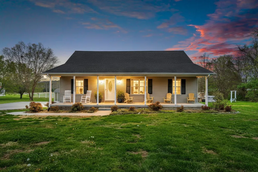 15541 Cainsville Rd Milton, TN 37118