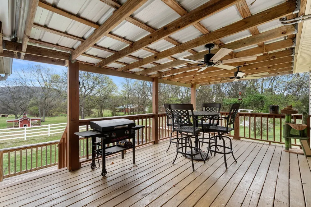 15541 Cainsville Rd Milton, TN 37118