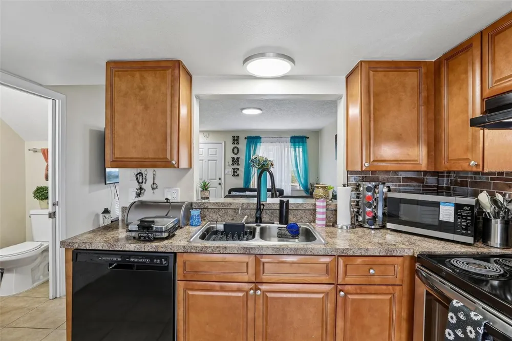 12057 TIFT CIRCLE Orlando, FL 32826