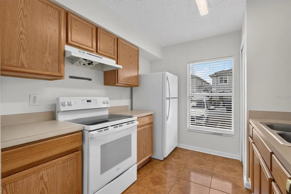 4110 WATERSIDE ISLAND COURT Tampa, FL 33617