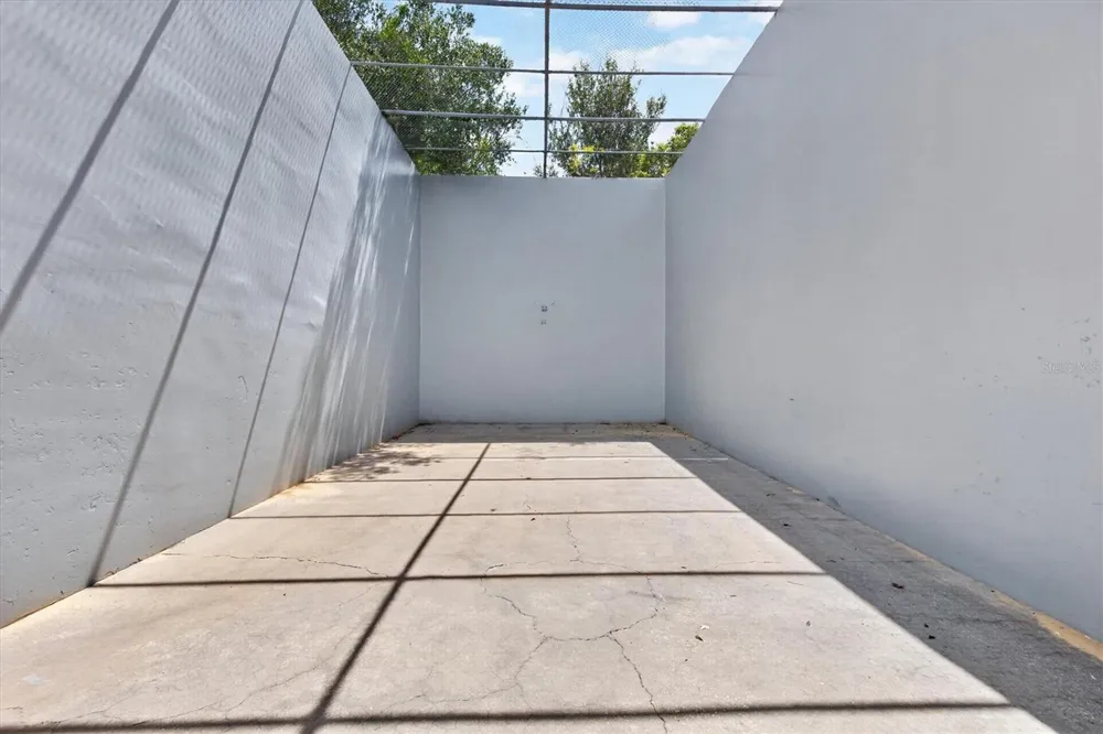 4110 WATERSIDE ISLAND COURT Tampa, FL 33617