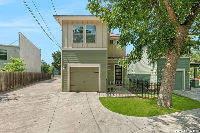 107 CLAREMONT AVE San Antonio, TX 78209